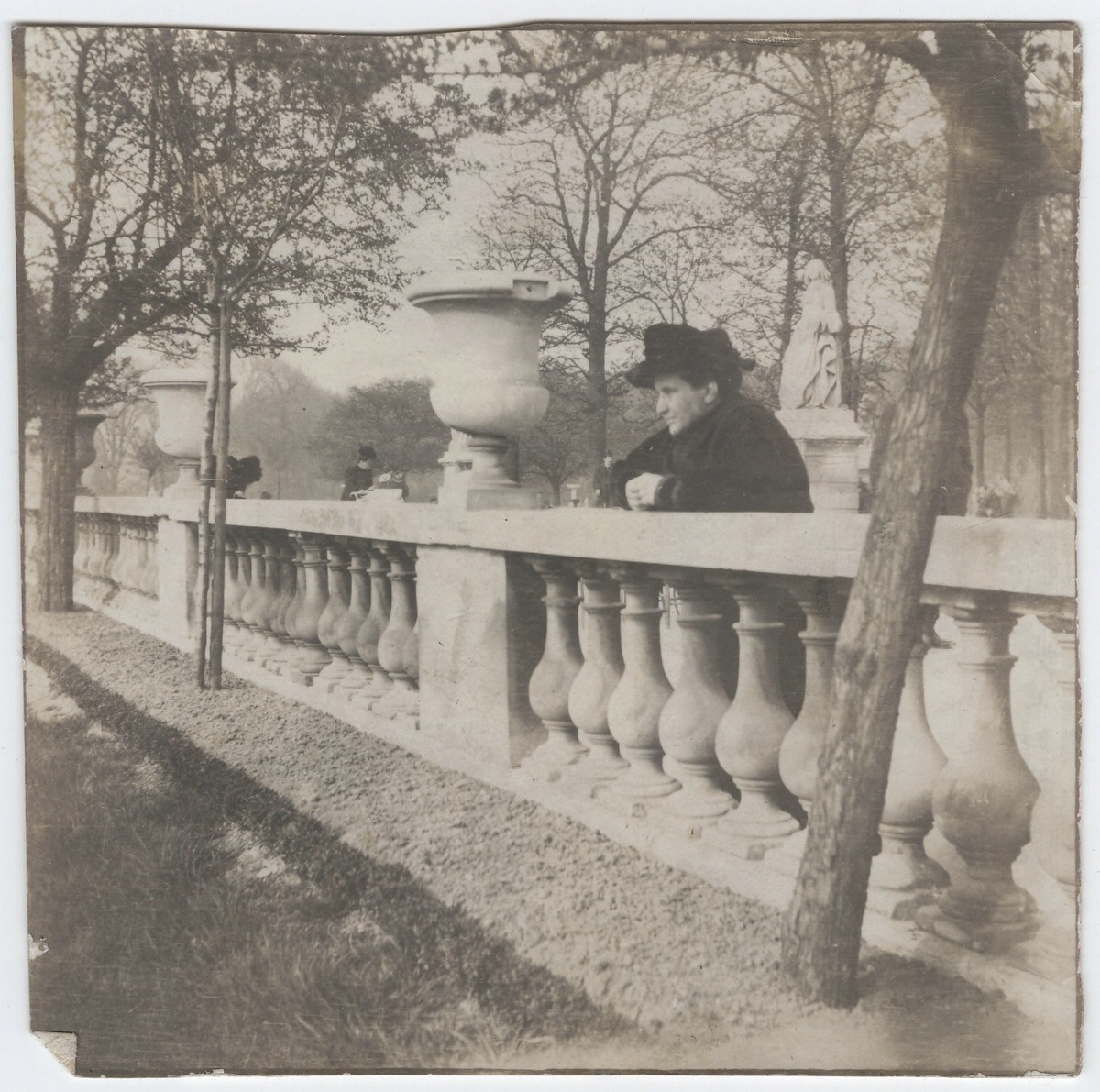 Gertrude Stein in the Luxembourg Gardens, 1907.